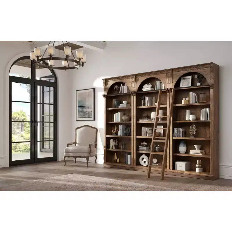 94-teiliges traditionelles hohes Bücherregal-Set, Stratton-Kollektion, Braun – Martin Furniture
