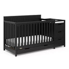 5-in-1 converteerbaar babybedje en commode met lade