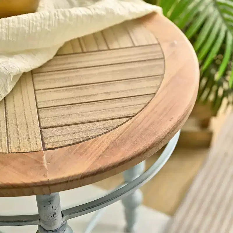 31.5" Wooden Carved Rustic Round Coffee Table with Metal Legs, Farmhouse Living Room
