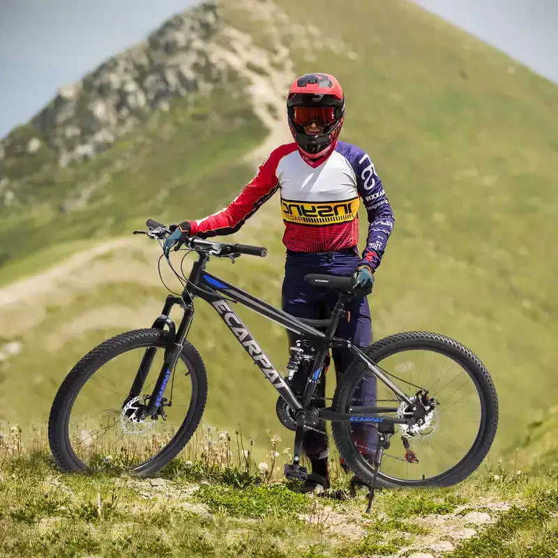 Okak 26-Zoll-Mountainbike mit Scheibenbremsen, 21-Gang-Fahrrad für Erwachsene mit robustem Rahmen und doppelter hinterer Federung, Fahrrad für das Fahren auf städtischen Straßen