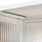 Moderner 2-türiger Wandschrank von Okak mit 3-stufigem Stauraum und Glastüren für Eingangsbereich, Esszimmer, Wohnzimmer oder Küche
