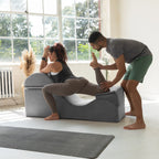 Avana Kami verstellbare Chaiselongue / Yoga und Massage – 2-in-1-Sitzhocker mit verborgenem ausklappbarem Yoga-Loungesessel, Mikrovelours – N/A