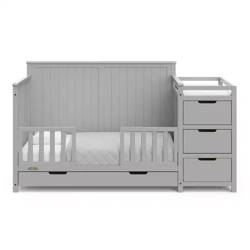 5-in-1 converteerbaar babybedje en commode met lade