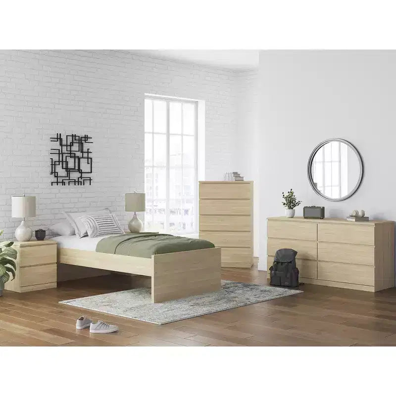 Signature Design by Ashley moderne Onita-ladekast met 6 laden, ladekast met natuurlijk bruine houtafwerking en ontwerp zonder beslag