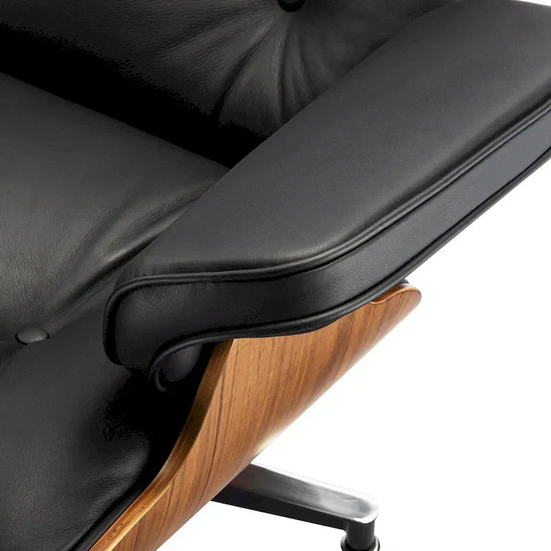 Furgle fauteuil van echt leer met bijpassende voetenbank, walnoothout