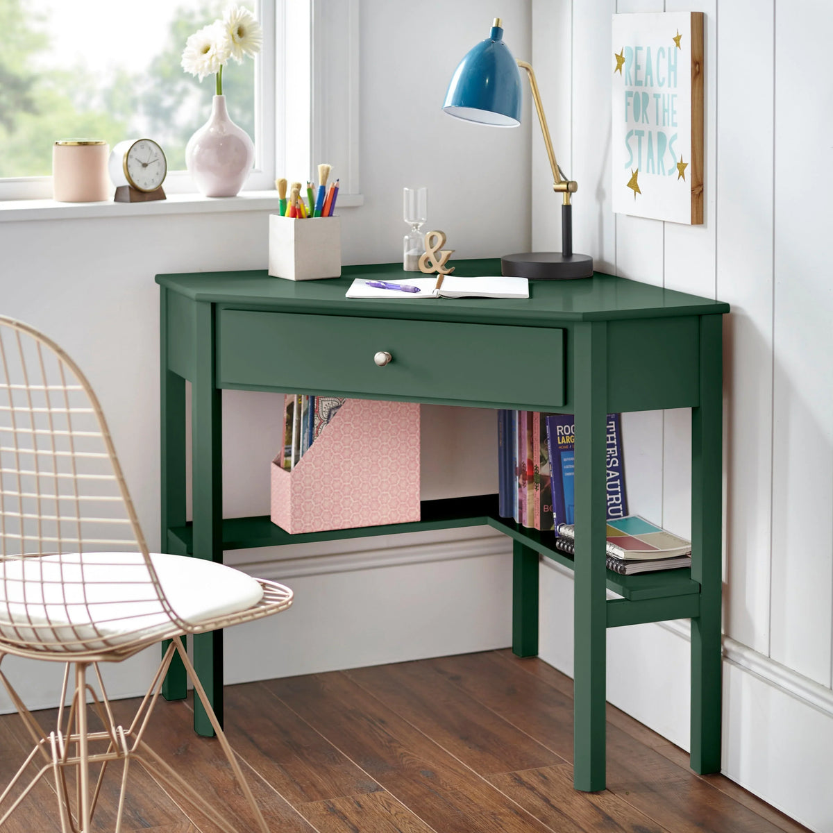Bureau d’angle Lincoln de Porch & Den