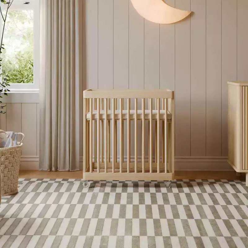 Lit bébé convertible Babyletto Pogo 8-en-1 avec kits de conversion pour toutes les étapes
