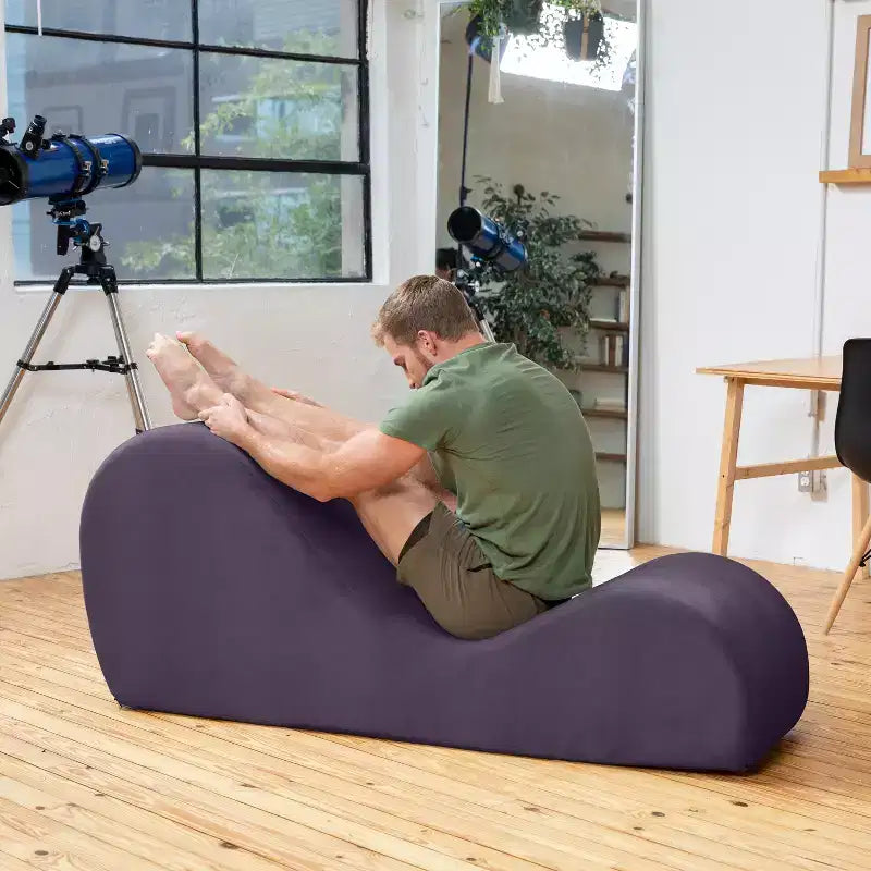 Avana elegante chaise longue voor yoga - Gemaakt in de VS - Ideaal voor stretchen, ontspanning, sporten en meer, 60D x 18W x 26H inch, lichtgrijs