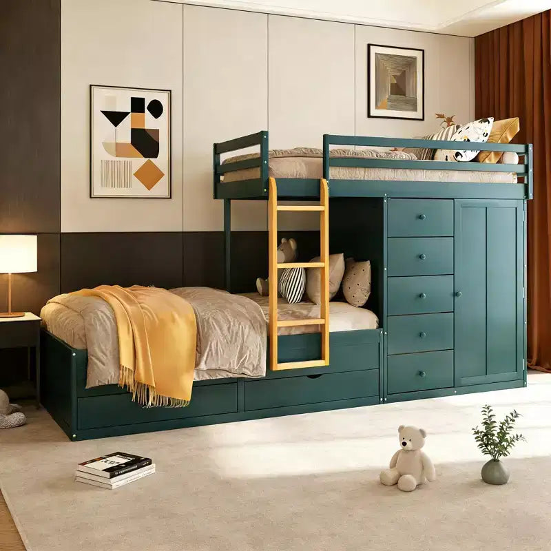 Modern stapelbed voor twee tweepersoonsmatrassen met ingebouwde kledingkast en 7 opbergladen