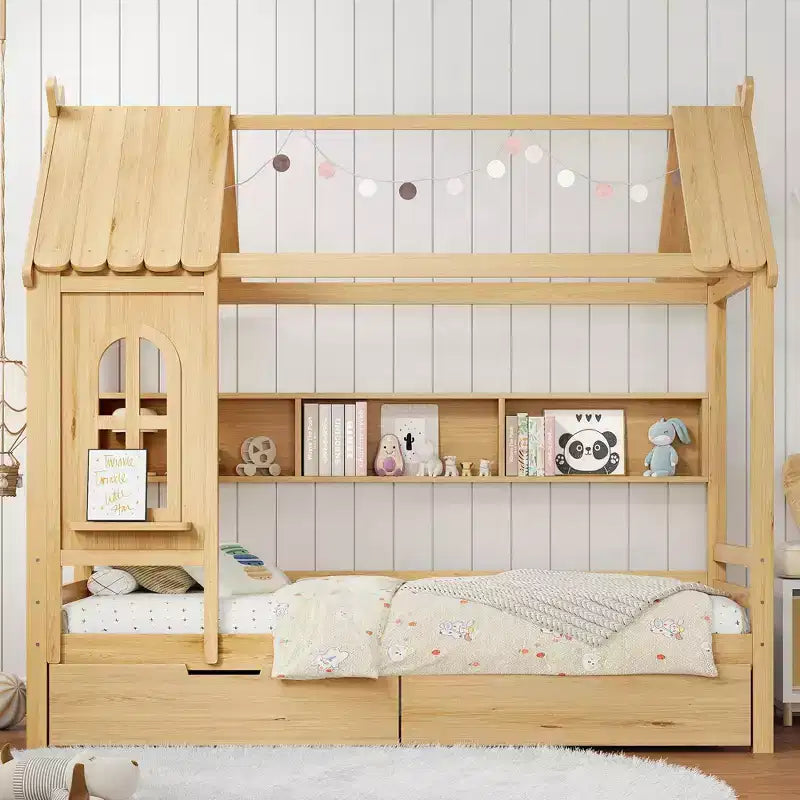Lit plateforme en forme de maison avec tiroirs de rangement et fenêtre, cadre en bois massif avec étagères, design ludique pour enfant, blanc clair