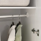 Freistehender Schlafzimmerschrank mit 2 Türen und Kleiderstange