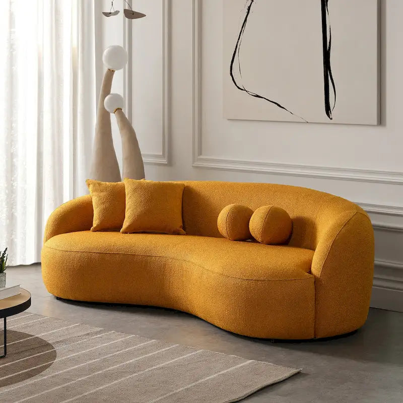 Blaine luxuriöses modernes Sofa im Japandi-Stil aus Bouclé-Stoff mit geschwungener Form