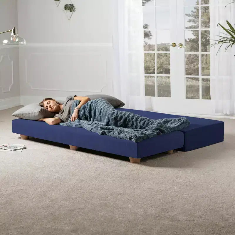 Tagesbett / ausklappbares Schlafsofa in Queen-Size – Microvelours