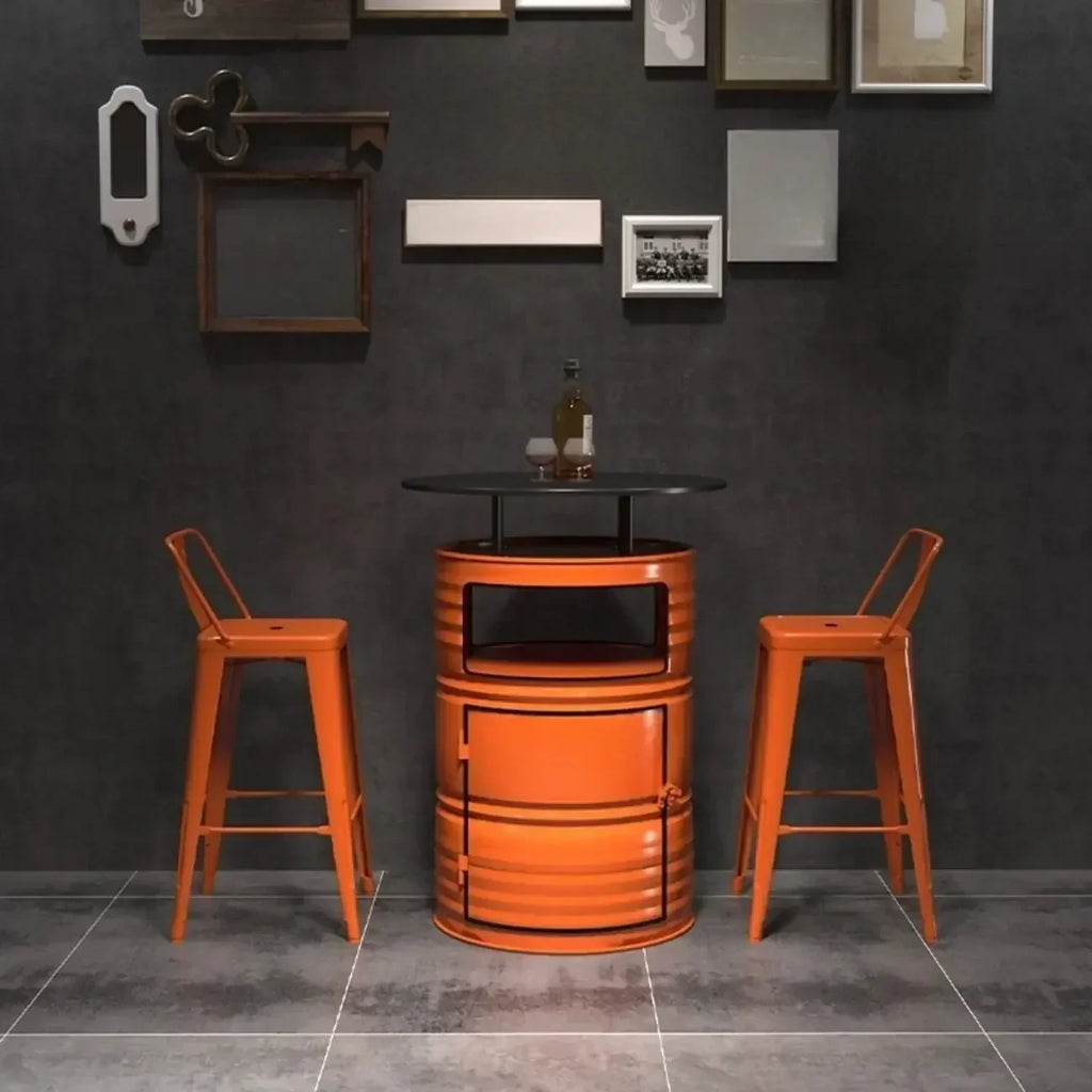 Industrielle schwarze und orangefarbene Metalltrommel-Beistelltische