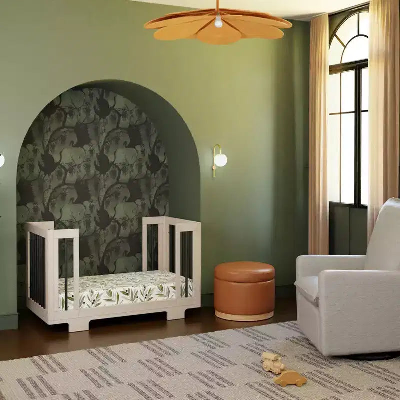 Babyletto Yuzu 8-in-1 umbaubares Babybett mit Umbausets für alle Entwicklungsstufen
