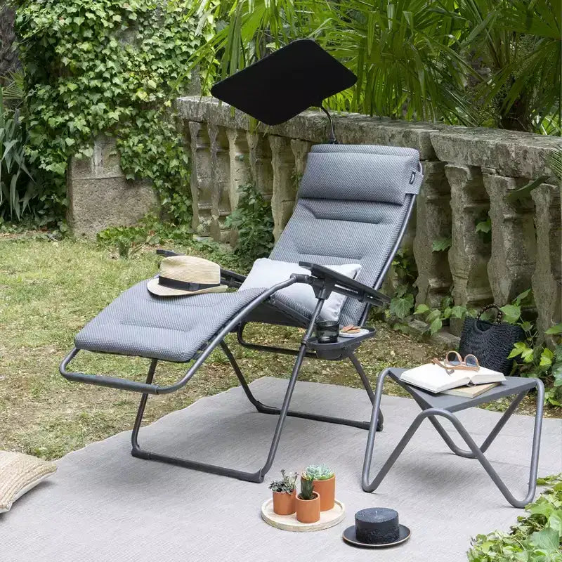UV-Resistant Adjustable Outdoor Zero-Gravity Chair with Sun Shade Attachment, Black