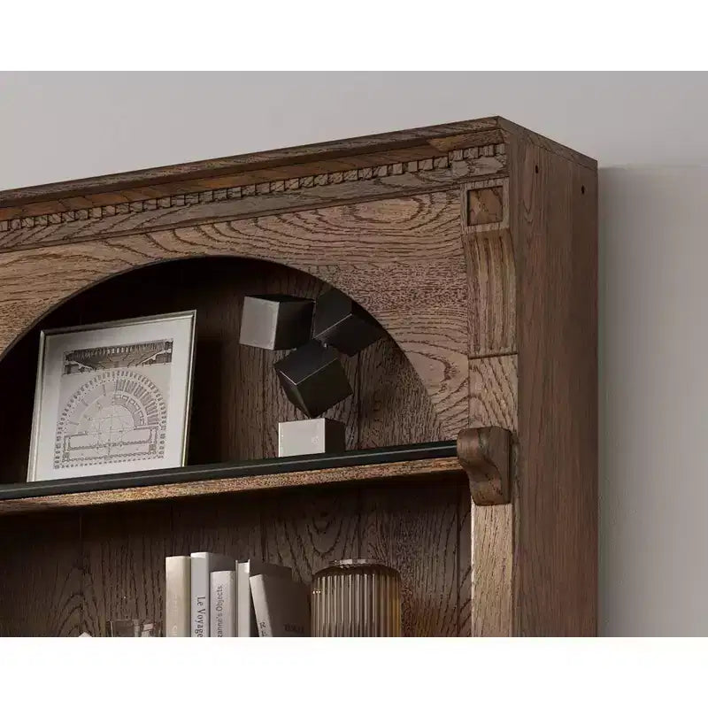94-teiliges traditionelles hohes Bücherregal-Set, Stratton-Kollektion, Braun – Martin Furniture