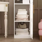 Famapy luxuriöser weißer modularer Kleiderschrank mit goldenen Beschlägen: Türen mit Paneelen und Design mit gemischten Türen – eleganter maßgefertigter Kleiderschrank für Schlafzimmer