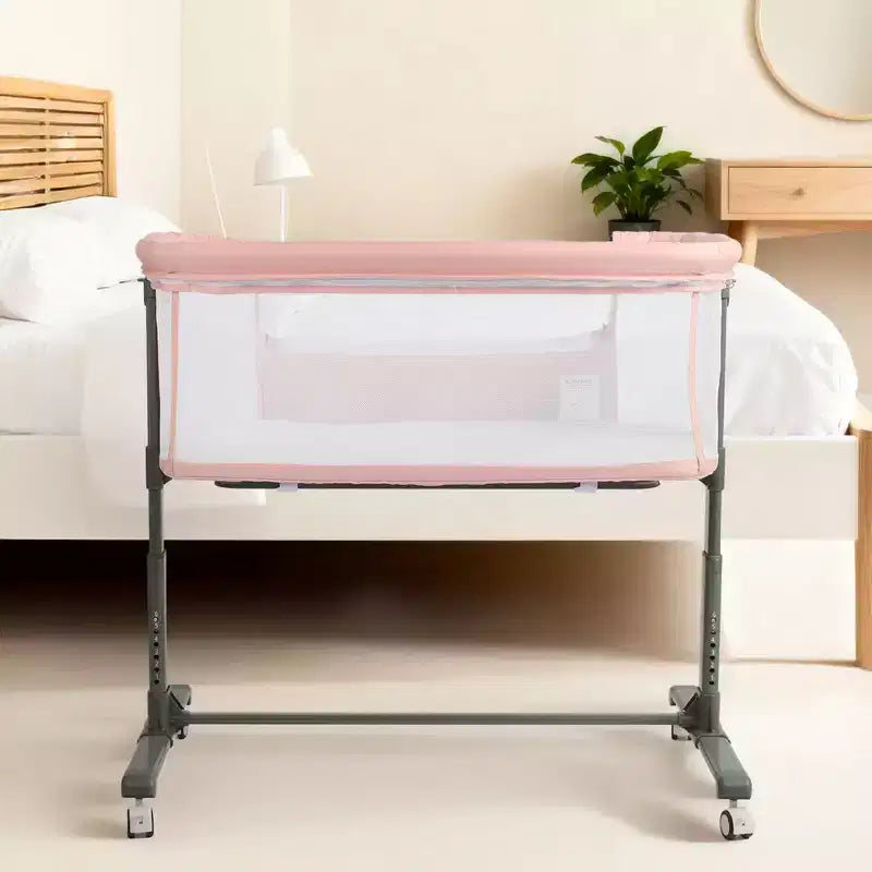 Babywiegje met wielen ??Beige / Grijs / Roze, aanschuifwiegje, voor 1 baby