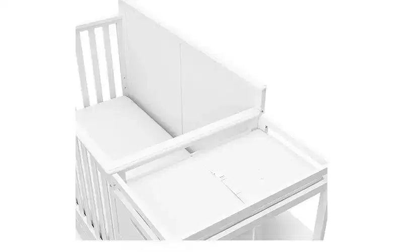 5-in-1 converteerbaar babybedje en commode met lade