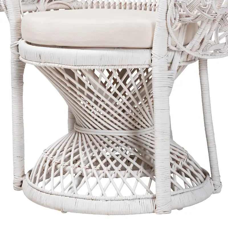 Kallima moderne bohemien pauwenstoel van wit en naturel rotan