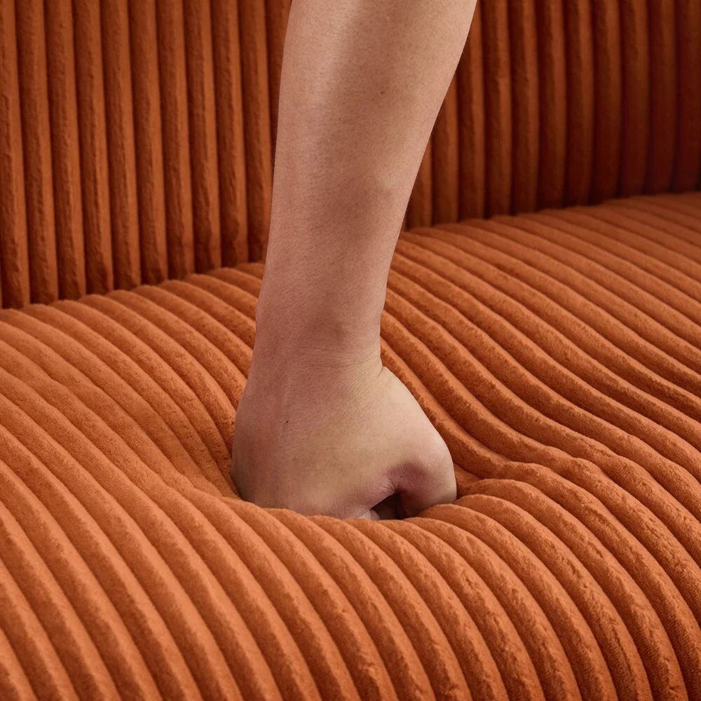 Canapé 2 places rembourré en tissu velours côtelé avec pieds en bois de noyer