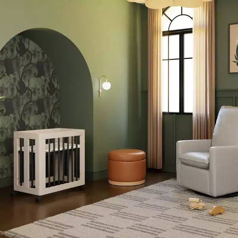 Babyletto Yuzu 8-in-1 umbaubares Babybett mit Umbausets für alle Entwicklungsstufen