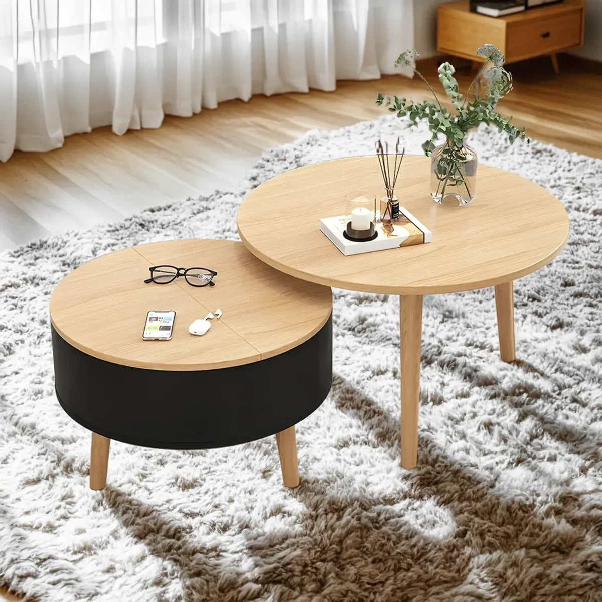 Moderner runder Couchtisch aus schwarzem und weißem Holz mit Stauraum