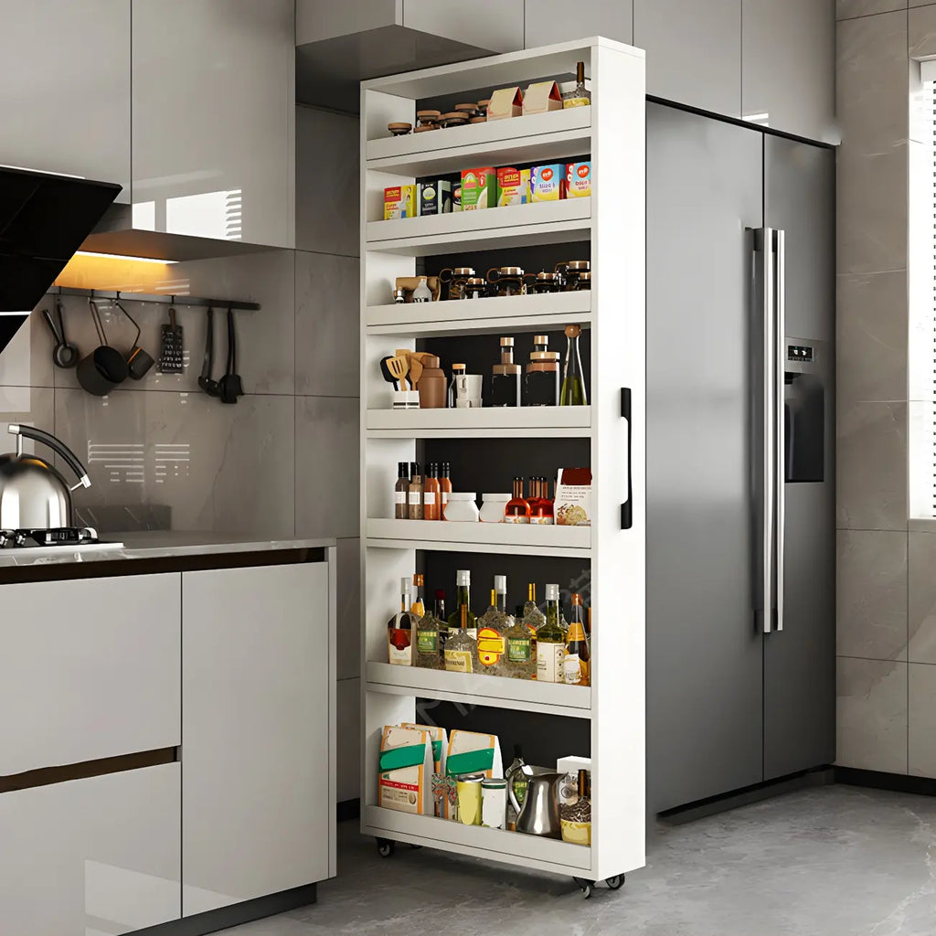 Moderner Buffetschrank aus Holz mit offenen Regalen und Rollen