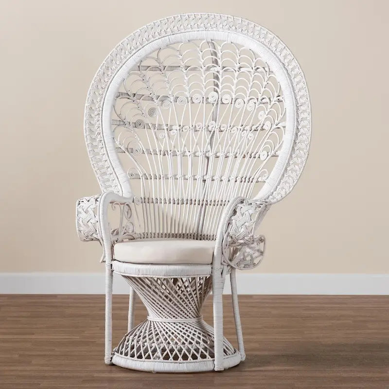 Kallima moderne bohemien pauwenstoel van wit en naturel rotan