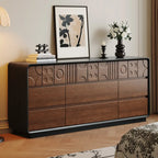 Von Art déco inspirierte Holzkommode mit geometrischen Schnitzereien