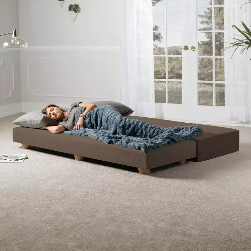 Tagesbett / ausklappbares Schlafsofa in Queen-Size – Microvelours