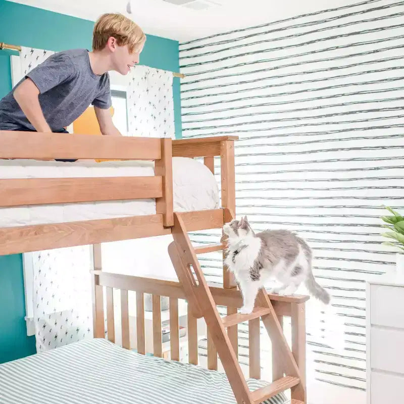 Max & Lily Etagenbett aus Massivholz, Einzelbett über Doppelbett mit ausziehbarem Stauraumbett und Leiter für Kinder