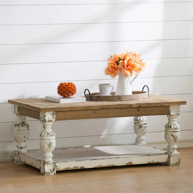 Table basse rectangulaire en bois blanc ancien patiné