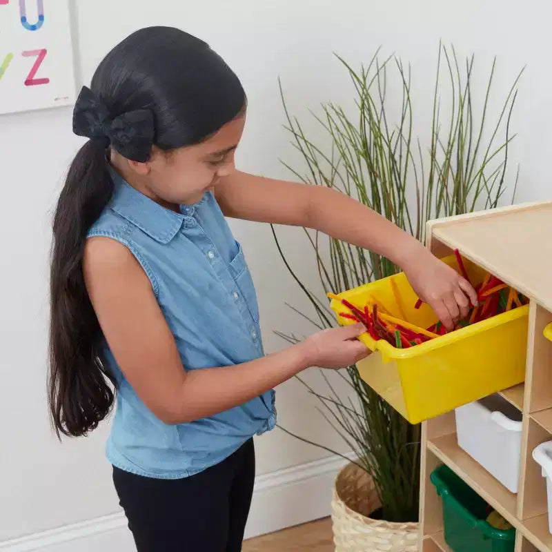 Meuble mobile à plateaux avec casiers et 15 bacs frontaux à ouverture en forme de cuillère, 3 x 4, mobilier pour enfants