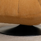 Gele draaibare fauteuil van chenillestof met accent