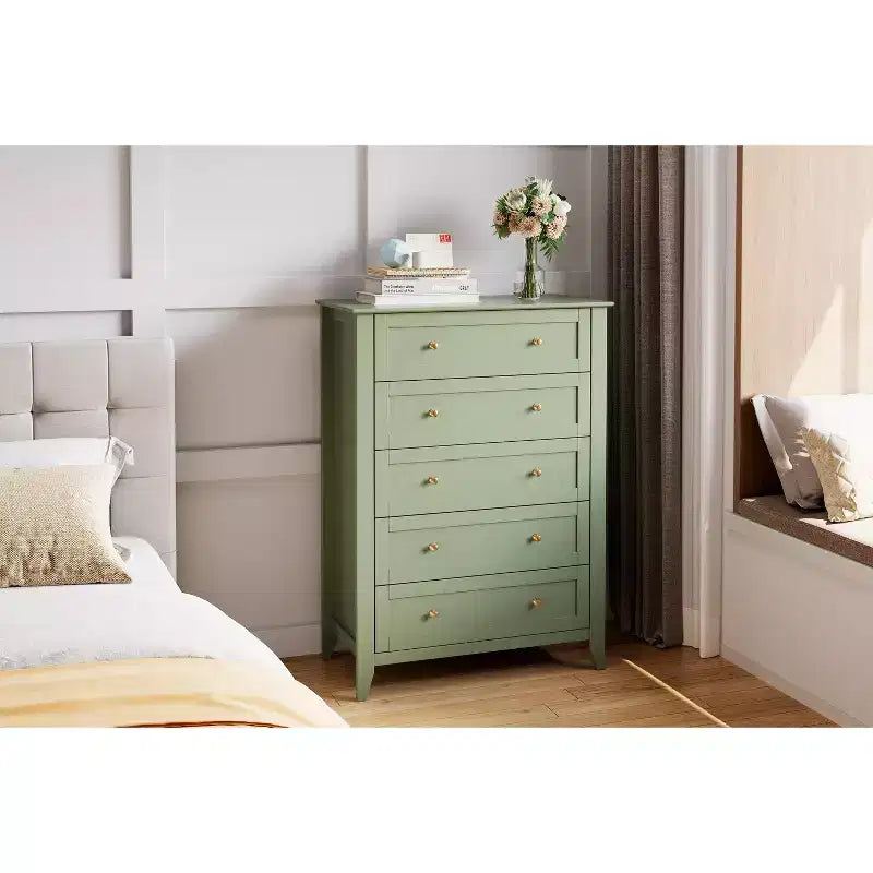 Commode haute de 42,5 po à 5 tiroirs pour chambre, armoire de rangement en bois avec tiroirs profonds de 11,9 po et boutons en métal doré, idéale pour l’entrée ou le couloir
